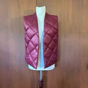 NWT Niu Open Front Quilted Puffer Vest - Burgundy